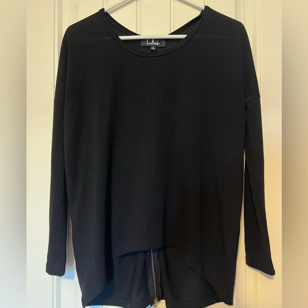 Lulus Black Long sleeve Shirt Zipper in back SMALL